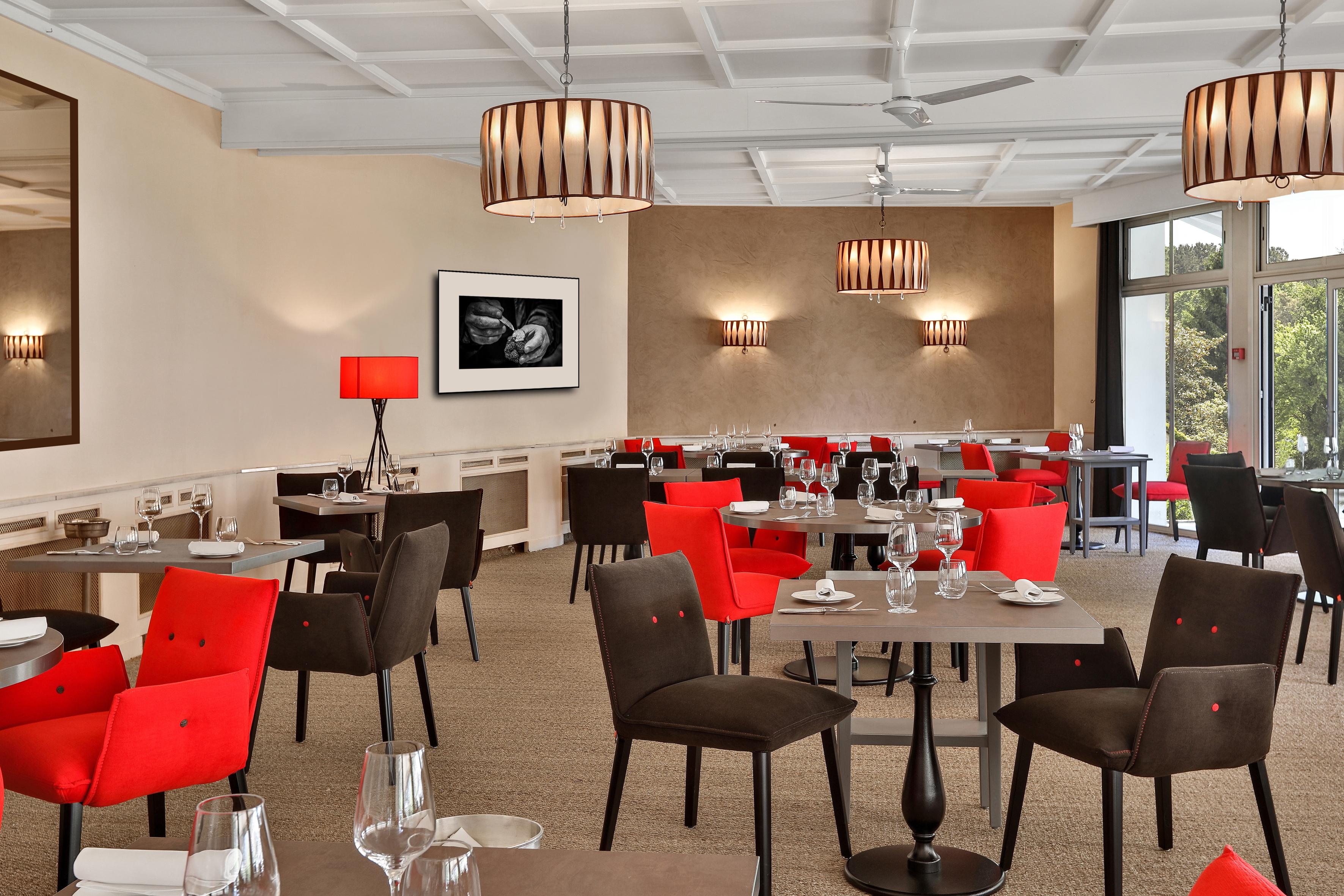Hotel Restaurant Charbonnel บร็องโทม ภายนอก รูปภาพ
